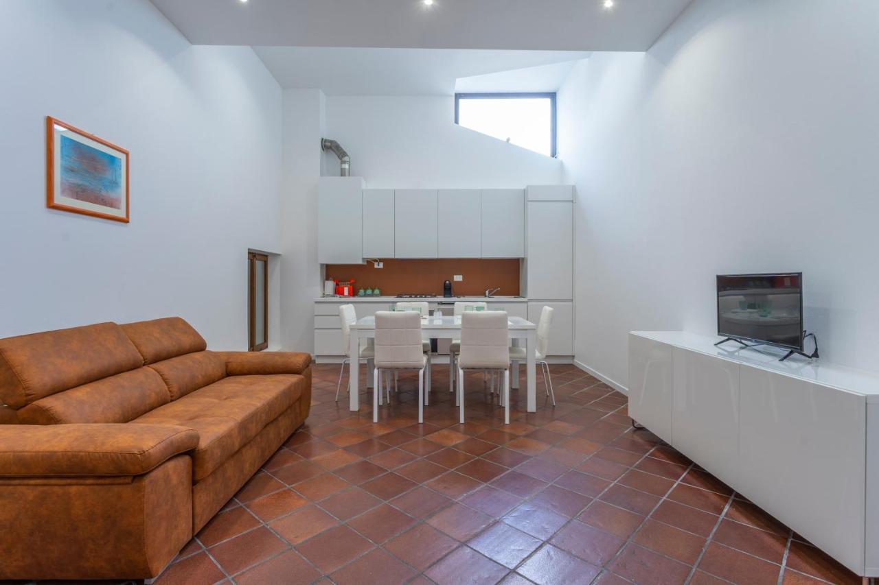 Ricasoli Garden Modern Apartments Udine Exterior photo